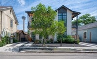 Building Photo - 311 Refugio St