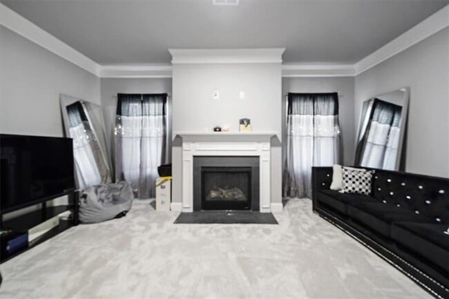 Building Photo - 3355 Palmer Lake Pointe