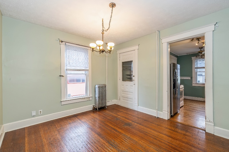 Building Photo - 977 Woodruff Pl E Dr