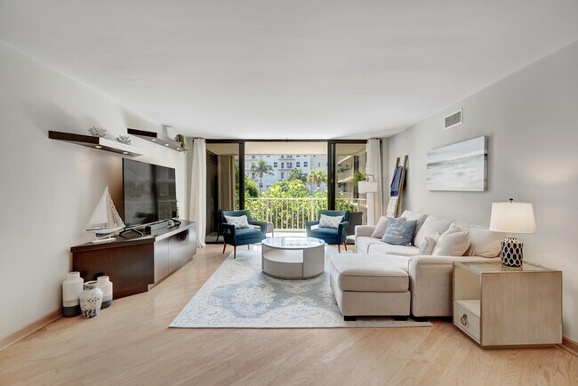 Building Photo - 3200 S Ocean Blvd