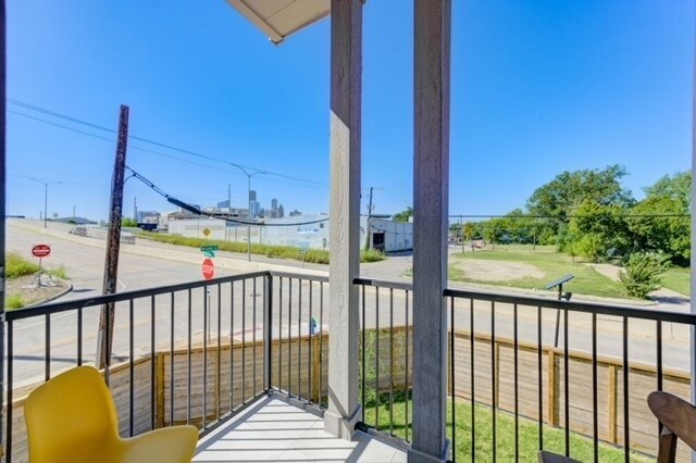 Building Photo - 1803 Brooks St