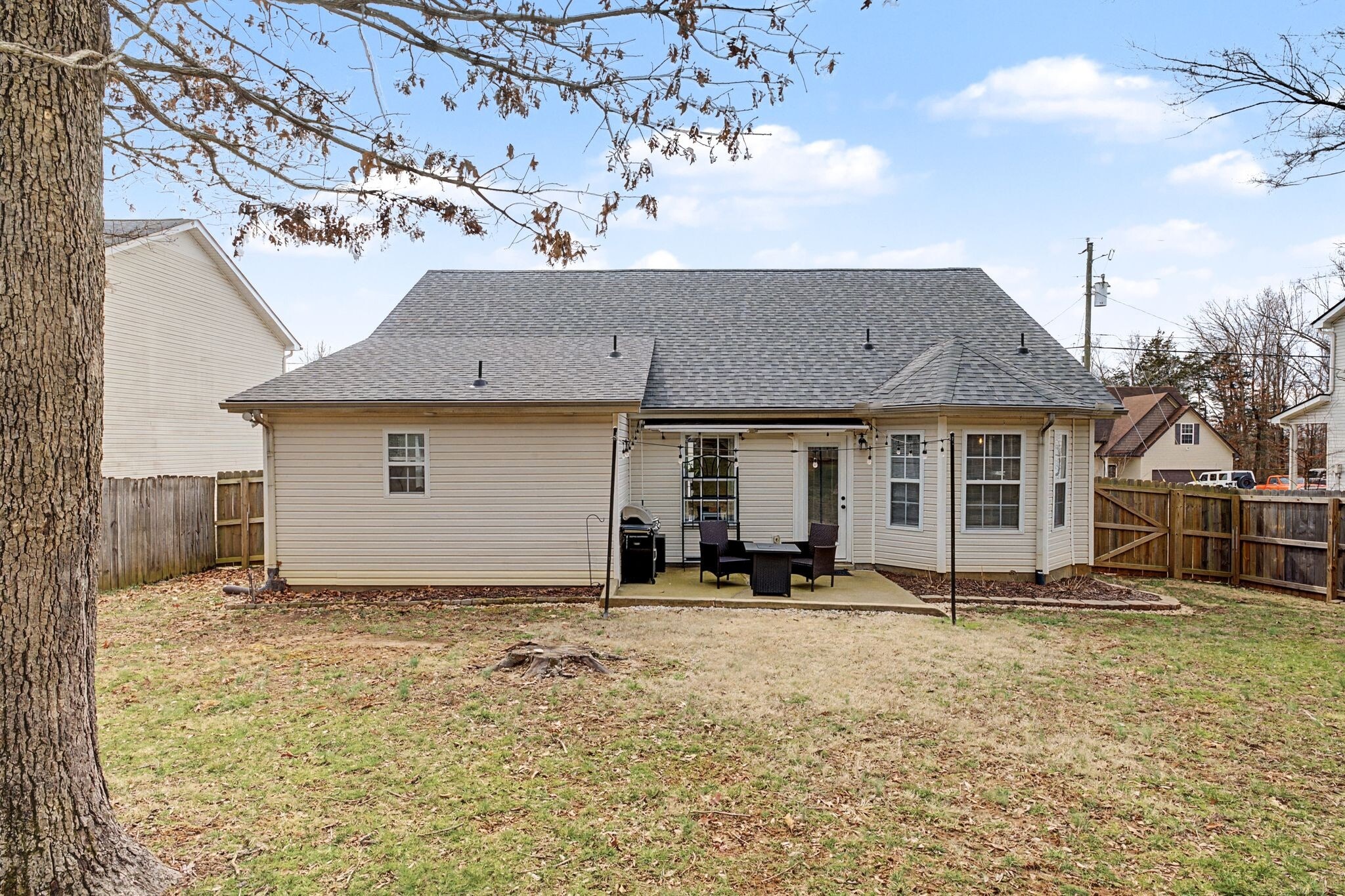 Building Photo - 401 Niagra Ln