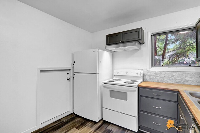 Building Photo - 12636 Silver Fox Ln