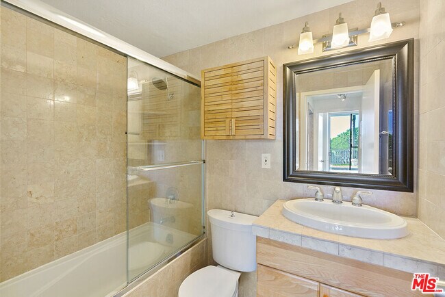 Building Photo - 17350 Sunset Blvd