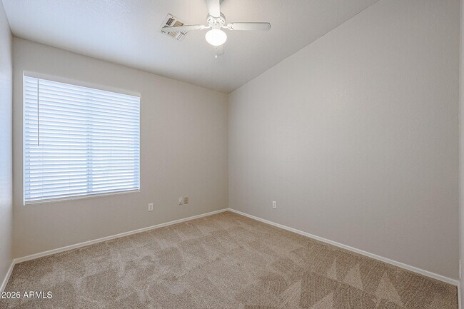 Building Photo - 11517 W Gecko Ct