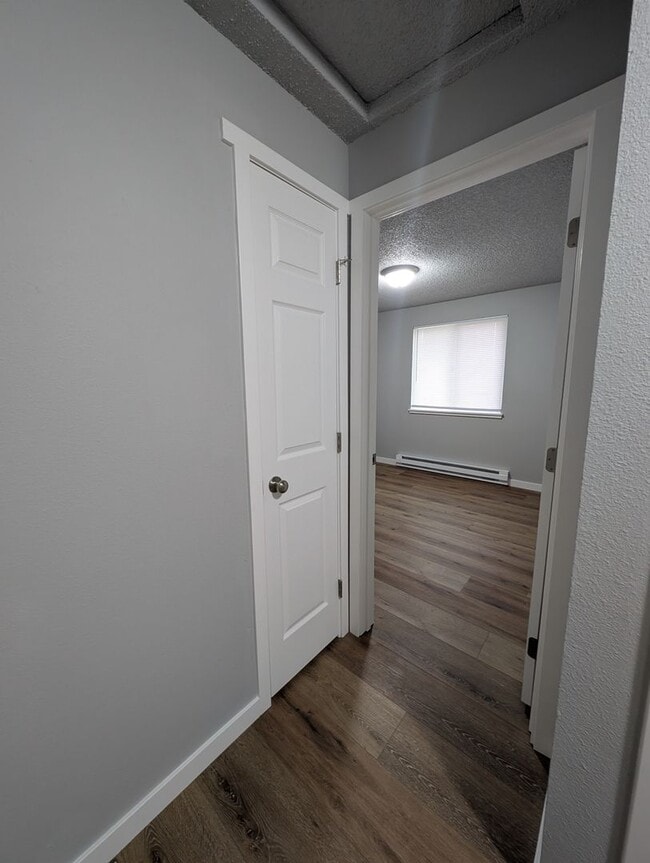 Building Photo - Newly Remodeled 3 Bedroom Home in Port Orc...