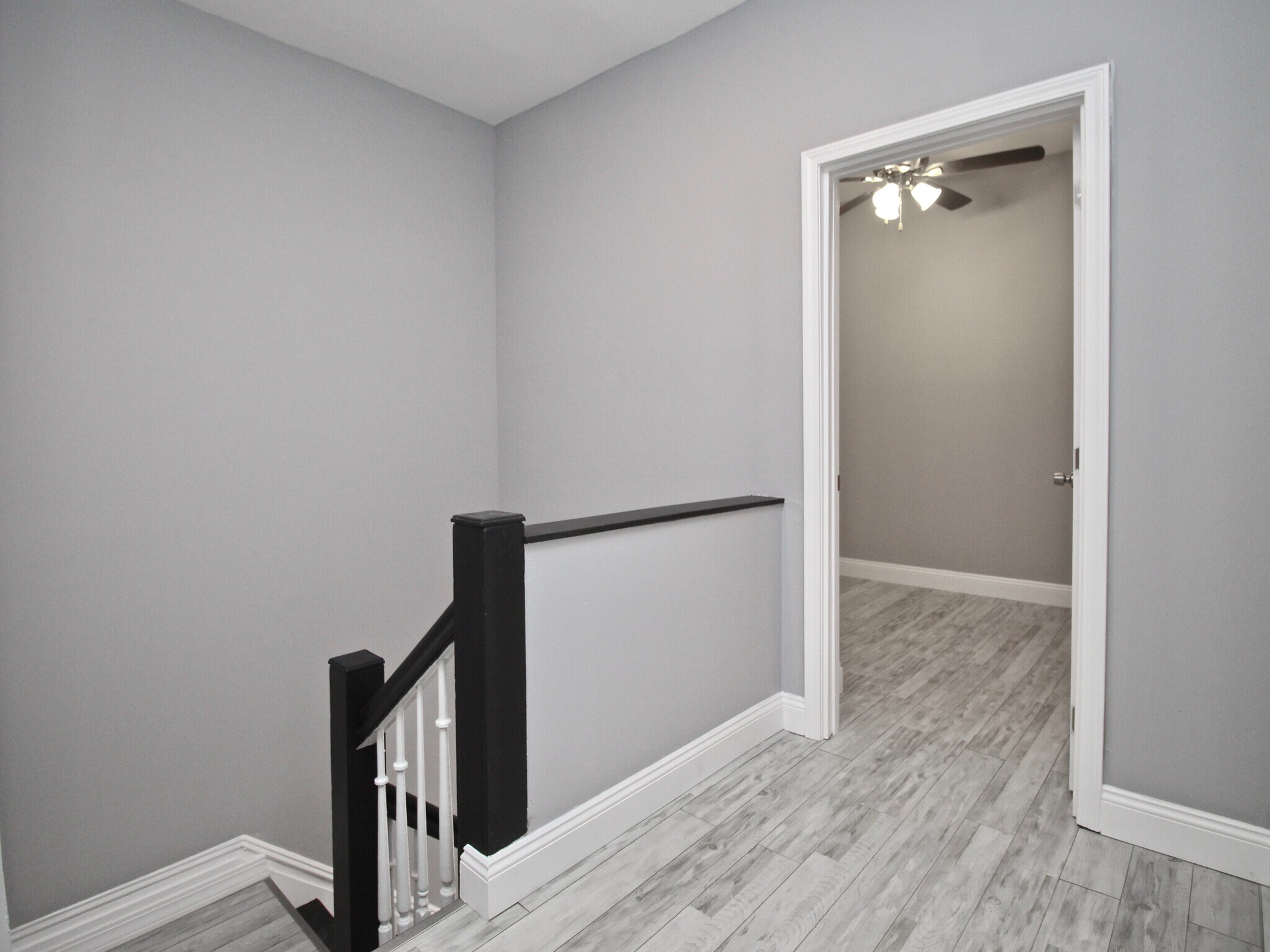 Building Photo - 3526 Vista Ave