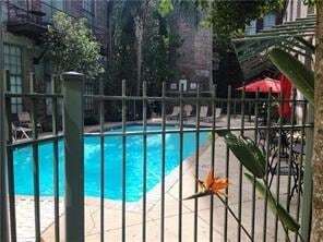 Building Photo - 920 Poeyfarre St