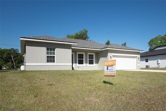 Building Photo - 422 Marion Oaks Course