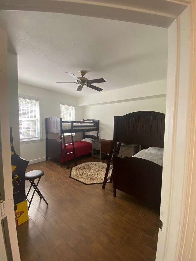 Building Photo - 1591 Heritage Crossing Ct