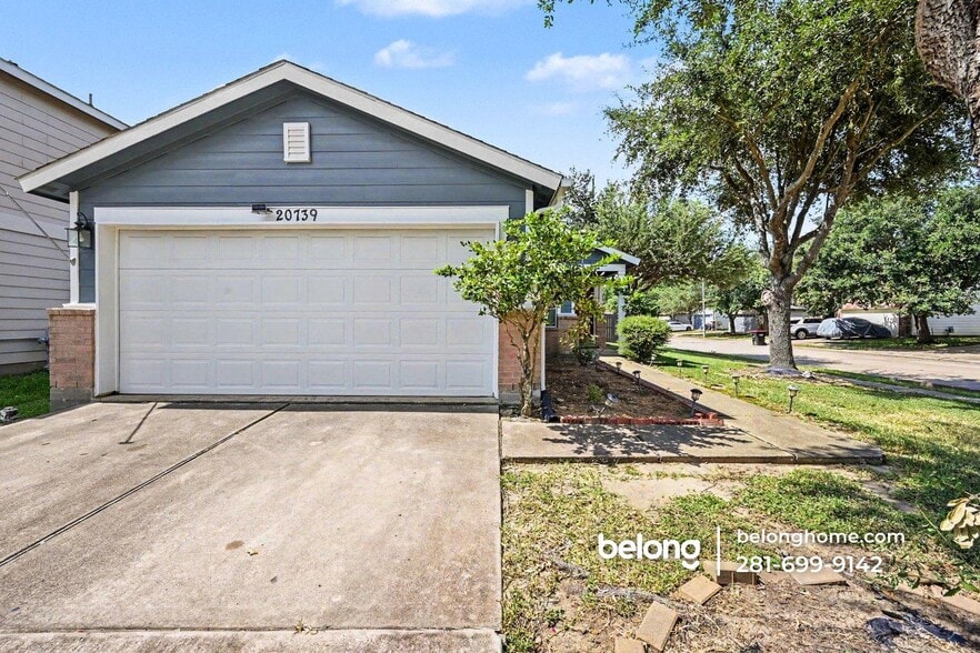 Building Photo - 20739 Dickinson Manor Ln