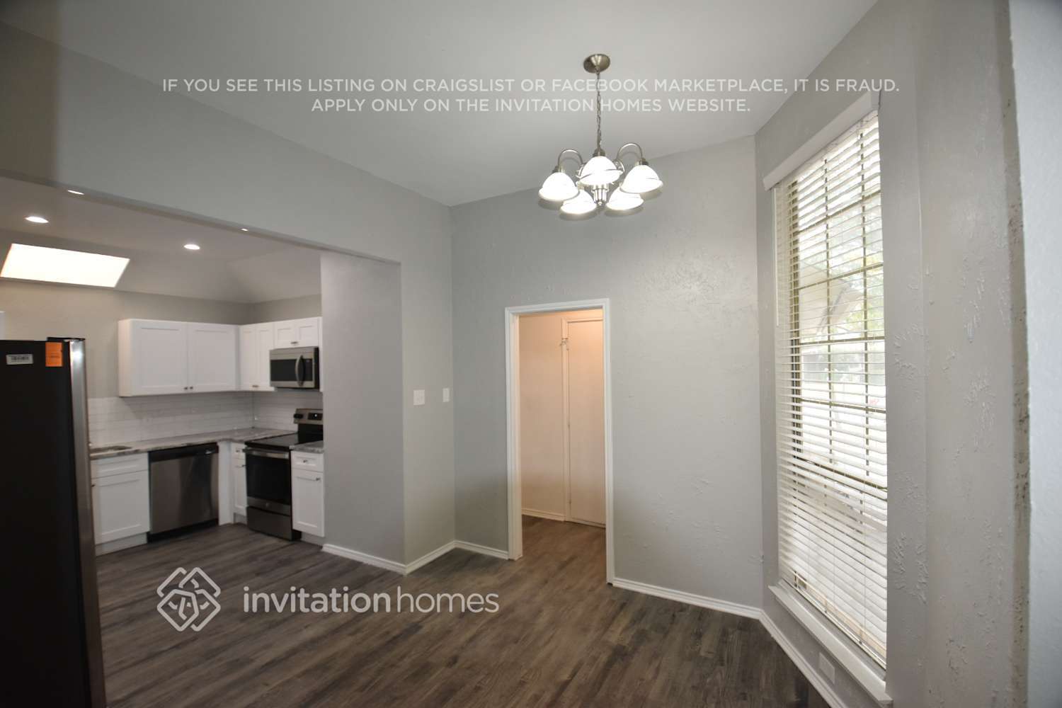 Building Photo - 2072 Bronco Ln