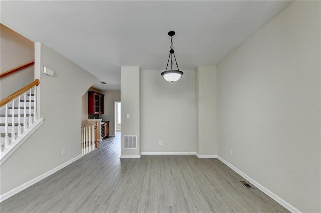 Building Photo - 4406 Village Field Place