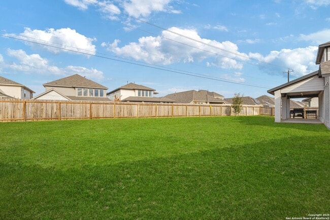 Building Photo - 14347 Apache