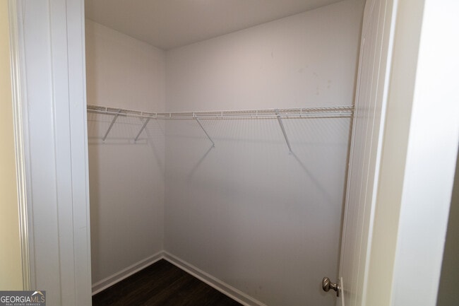 Building Photo - 216 Evans Ter