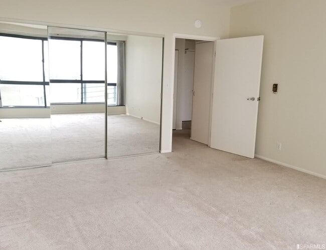 Building Photo - 300 3rd St