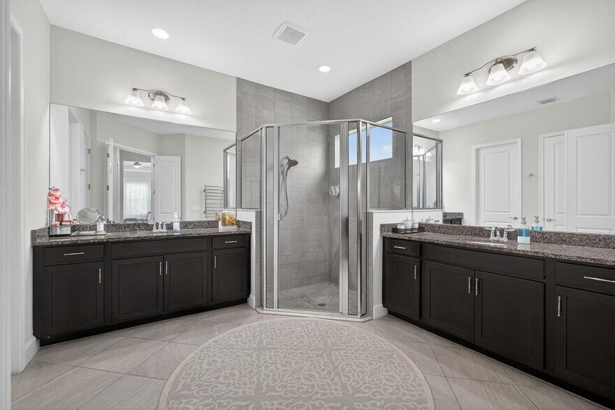 Building Photo - 15953 Whippoorwill Cir