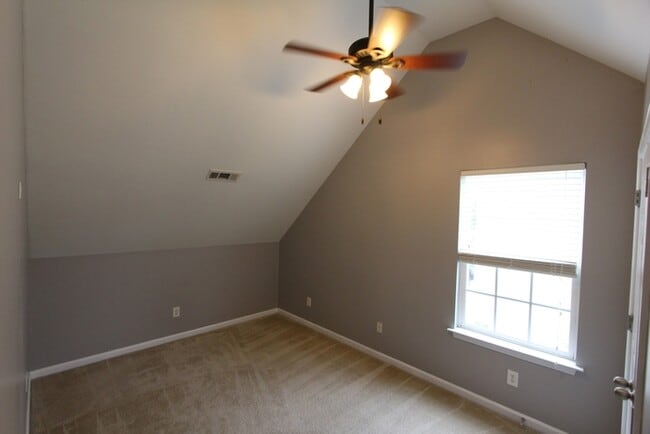 Building Photo - 663 Winding Branch Rd