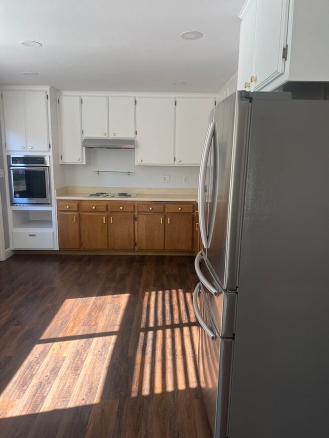 Building Photo - Rare Find!!!  Incredible 4  bedroom / 2 bath updated house in beautiful Clairemont!!!