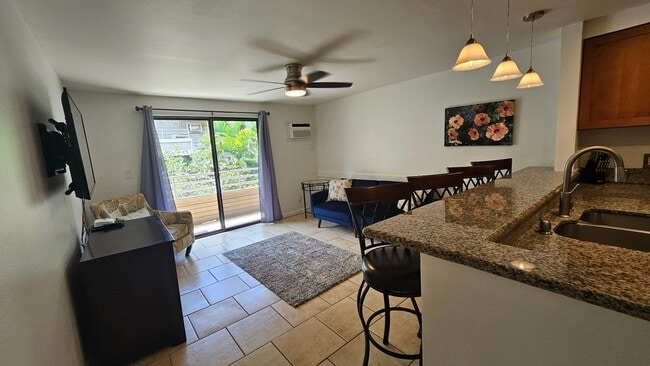 Primary Photo - Turned key fully furnished 3 bedroom in Ki...