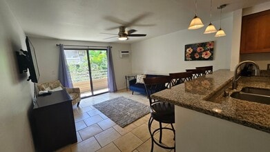 Building Photo - Turned key fully furnished 3 bedroom in Ki...