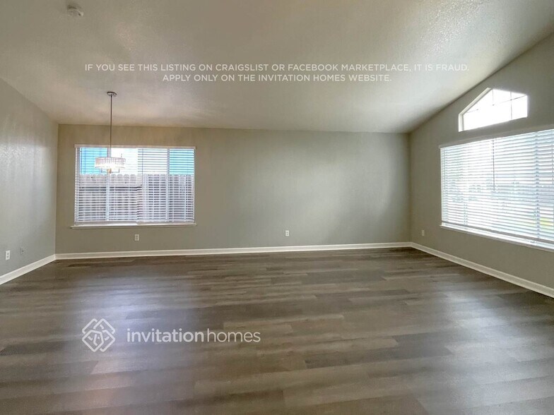 Building Photo - 8551 Morning Skye Way