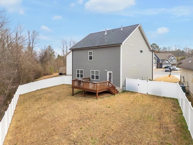 Building Photo - 1741 Timber Creek Rd NE