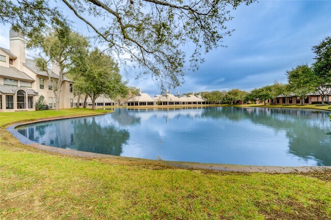 Building Photo - 4144 Greystone Way