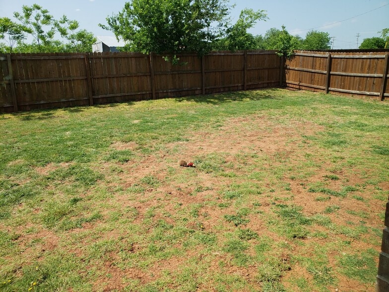 Building Photo - 1233 Red Rock Drive