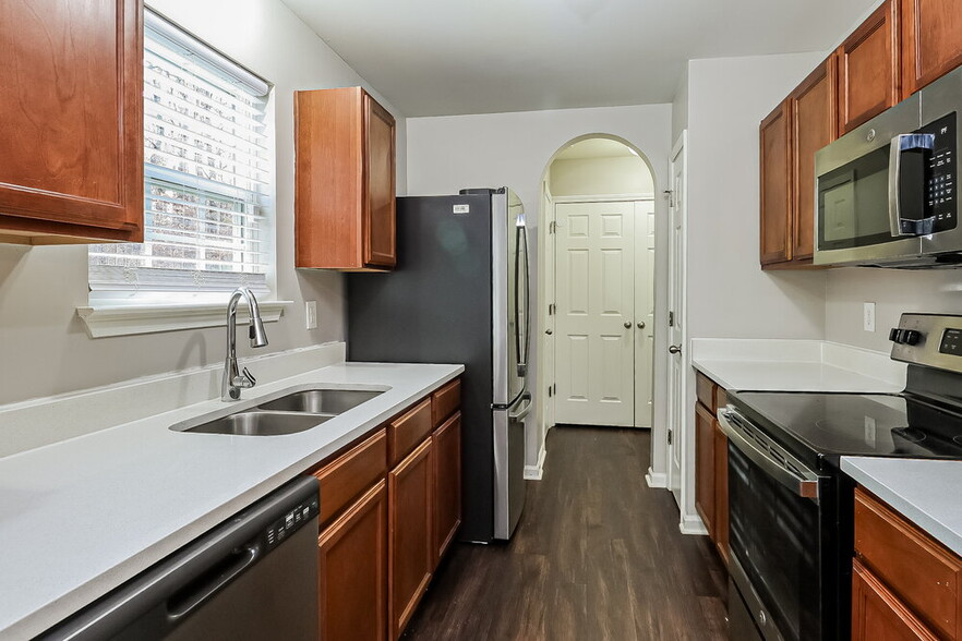 Building Photo - 3625 Ribbonwalk Trail