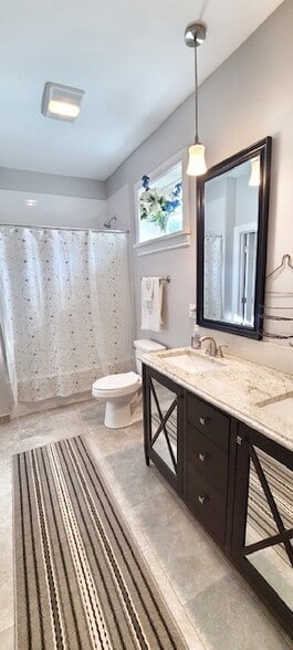 Building Photo - 410 SE 6th Ter