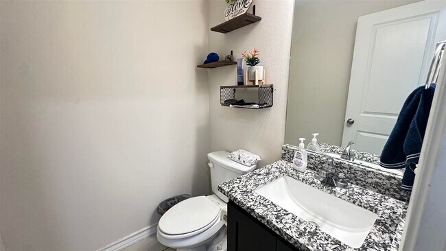 Building Photo - 3614 Jorge Sosa Dr