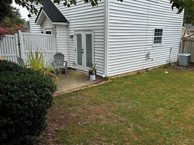 Building Photo - 3251 Avensong Village Cir