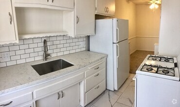 Building Photo - Blackburn Apartments