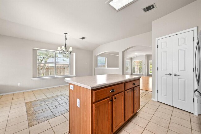 Building Photo - 1400 Coral Cay Ln