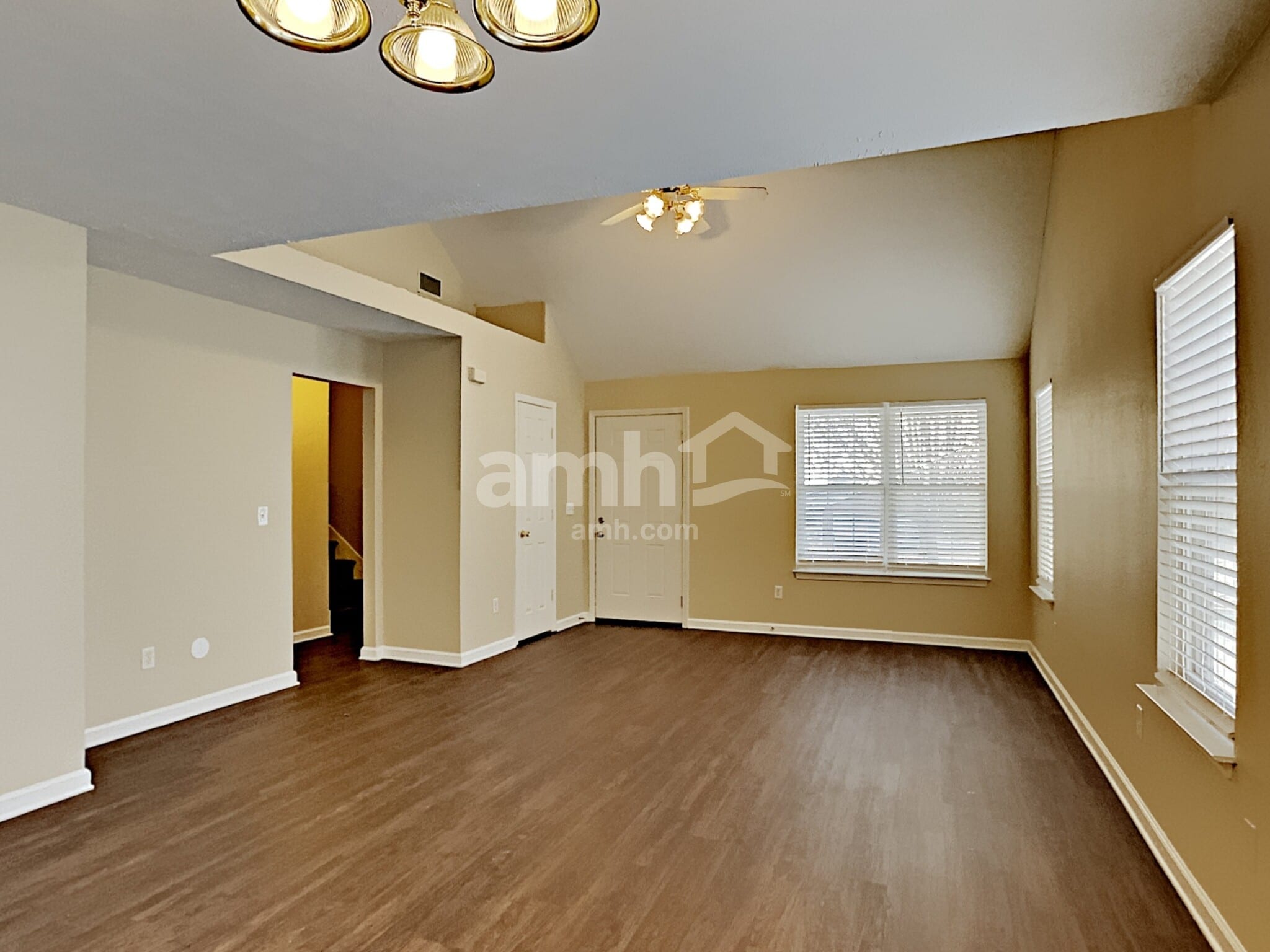 Building Photo - 1109 Benton Mason Dr