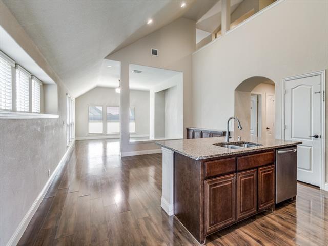 Building Photo - 4320 Evening Sun Dr