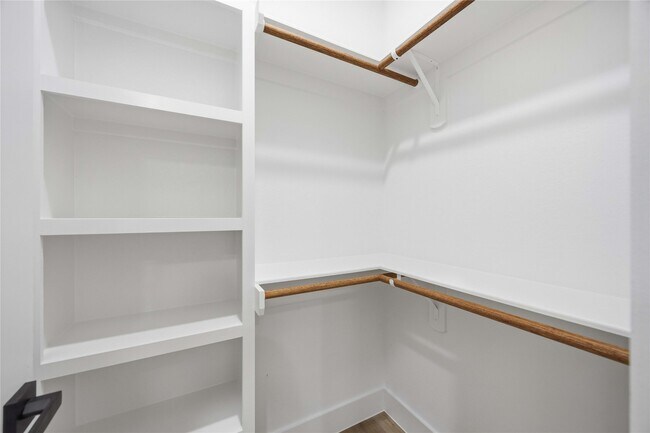 Building Photo - 8531 Rinn St