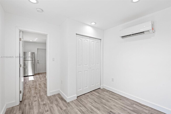 Building Photo - 2847 Polk St