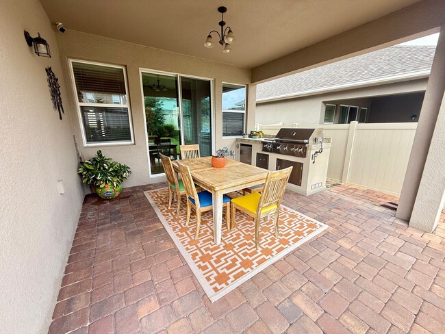 Building Photo - 3/2 Clermont Home w/ Outdoor Kitchen