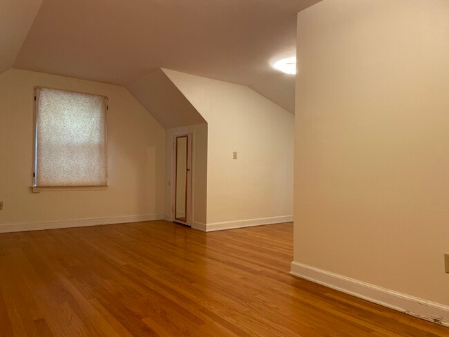 Building Photo - 4120 Jerome St