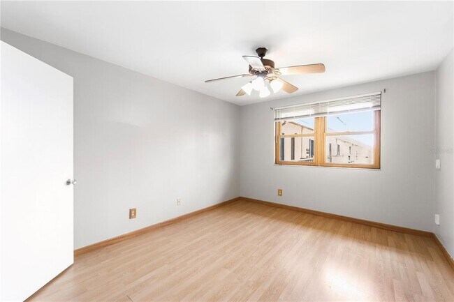 Building Photo - 5820 N Church Ave