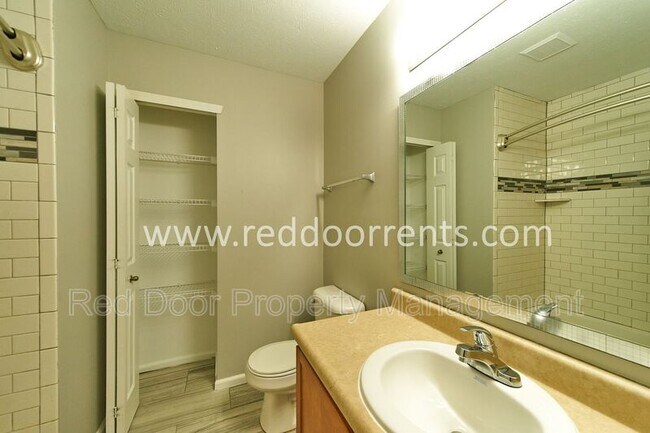 Building Photo - 12994 Quarterback Ln