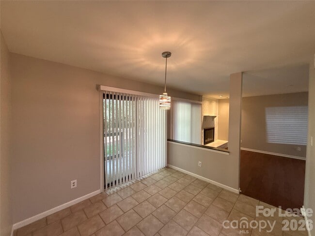 Building Photo - 11002 Harrowfield Rd