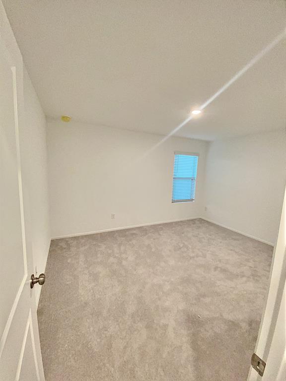 Building Photo - 21015 Longeni Dr