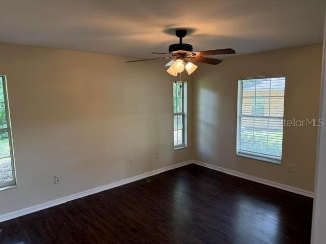 Building Photo - 513 Hamlet Ct