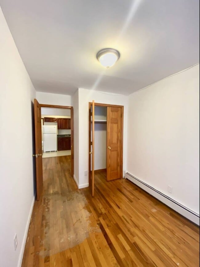 Building Photo - 1547 Bergen St