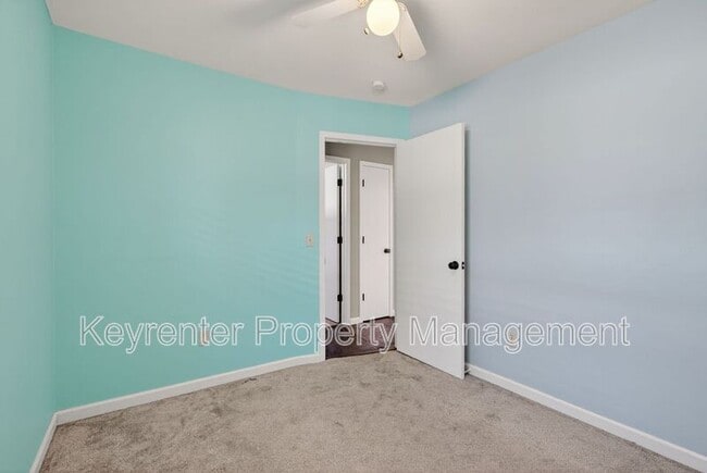 Building Photo - 220 Pheasant Point Blvd