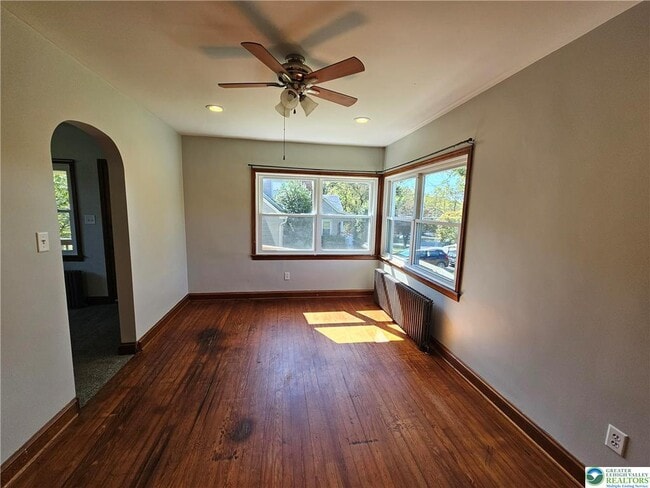 Building Photo - 6123 3rd Ave