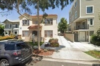 Building Photo - Dos Diablos